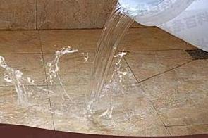 丰泽漏水维修 免砸砖防水材料该如何施工
